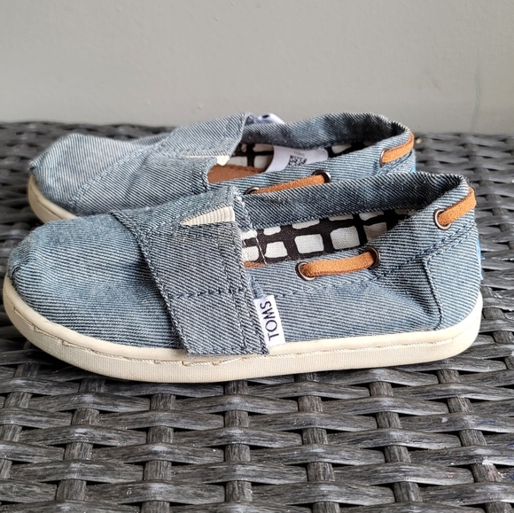 Toms Deck Shoes Blue Denim Nautical Boat Loafer Moccasins Size 8 - Picture 5 of 8